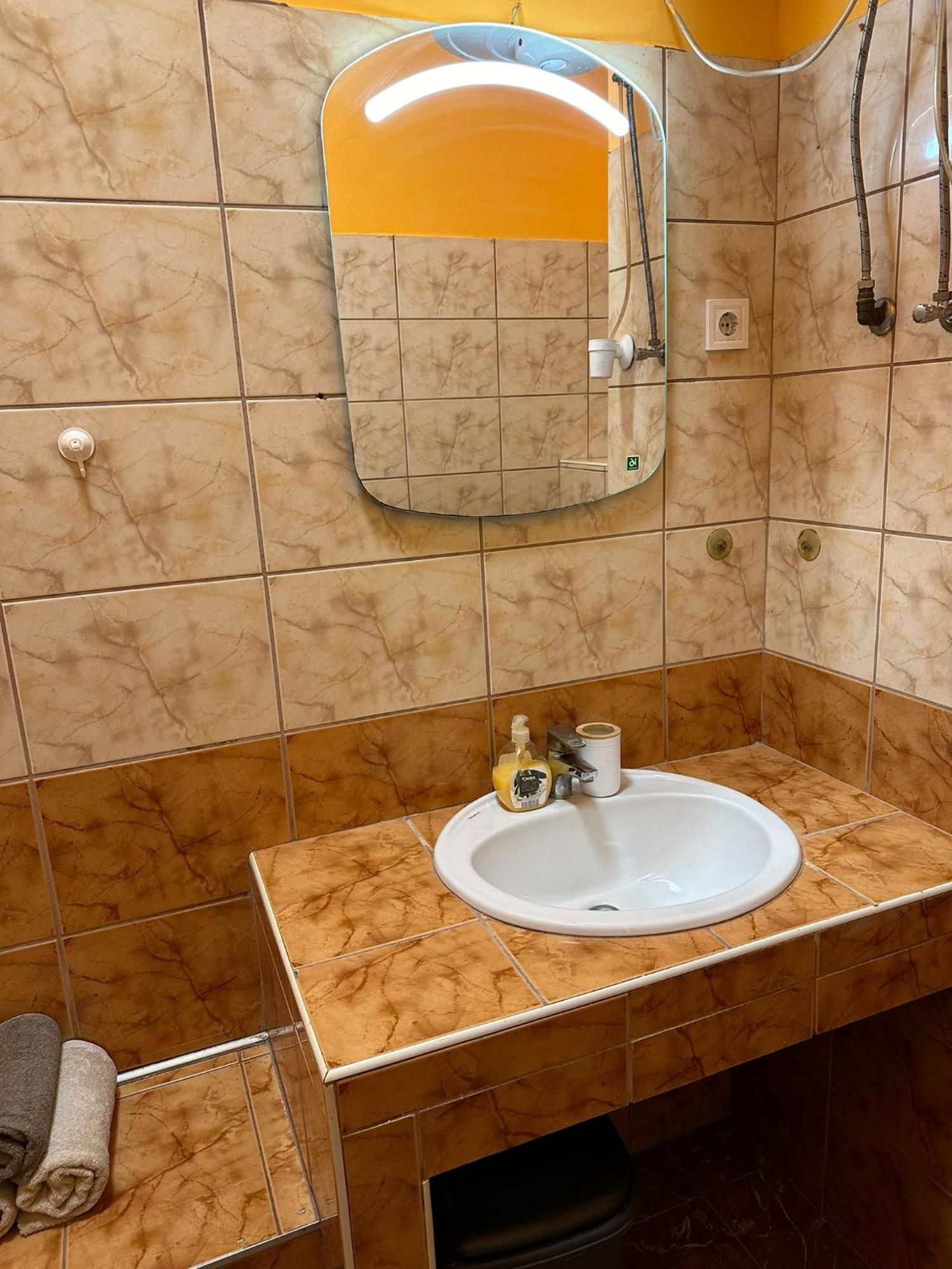 Be Best Apartment Budapest Esterno foto
