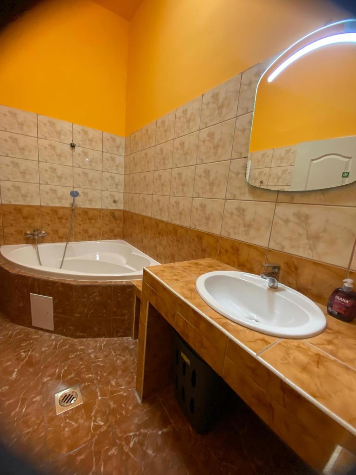 Be Best Apartment Budapest Esterno foto